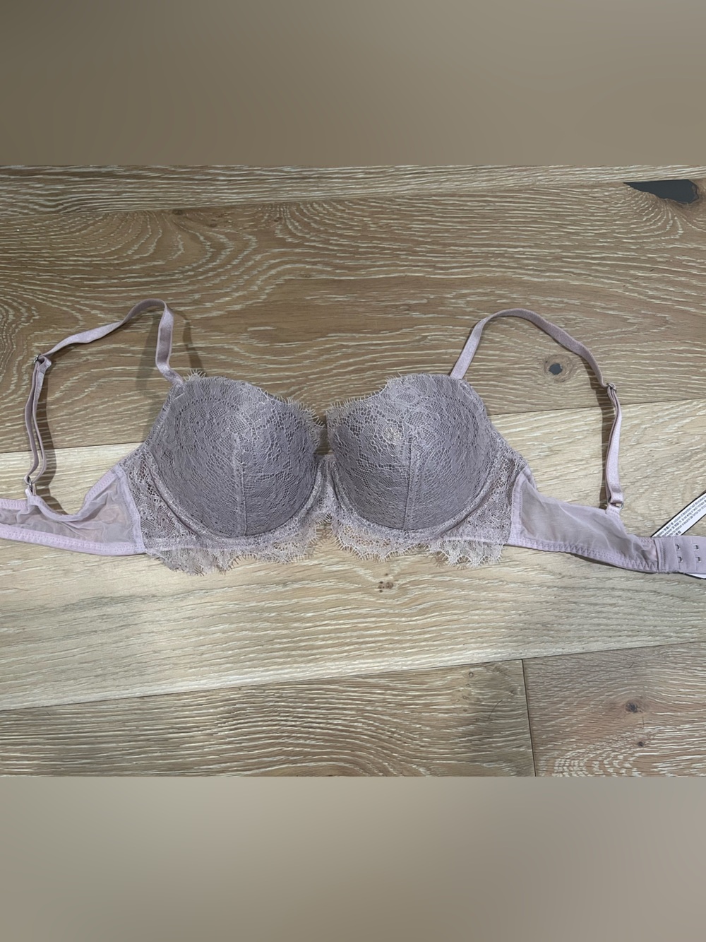 Victoria's Secret Lace Push-Up Bra in Mauve